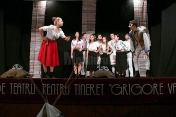 “Despre amor, omor și umor” cu Trupa de teatru “Birlic”