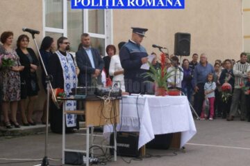 Peste 350 de polițiști suceveni, prezenți la festivitățile de deschidere a noului an școlar