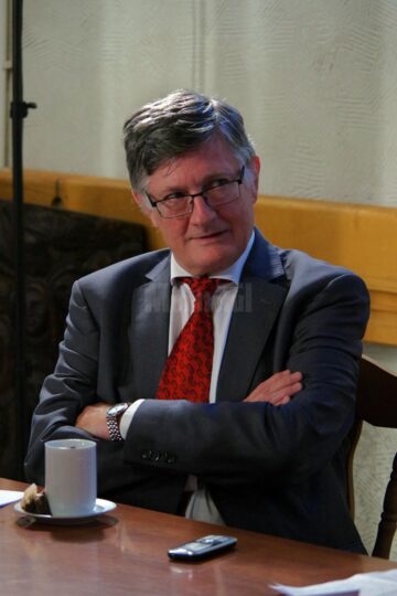 „Românii în goana după happy-end”, la Dom Polski Suceava