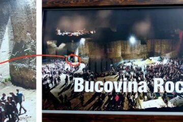Fotografie cu un bărbat care urinează pe Cetatea de Scaun, folosită de Consiliul Județean Suceava pentru a promova un eveniment cultural