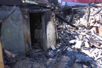 Incendiatorul de la Rădăuți a fost arestat preventiv