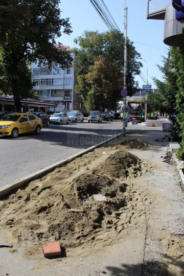 Asfaltări și refaceri de trotuare în zona centrală a Sucevei