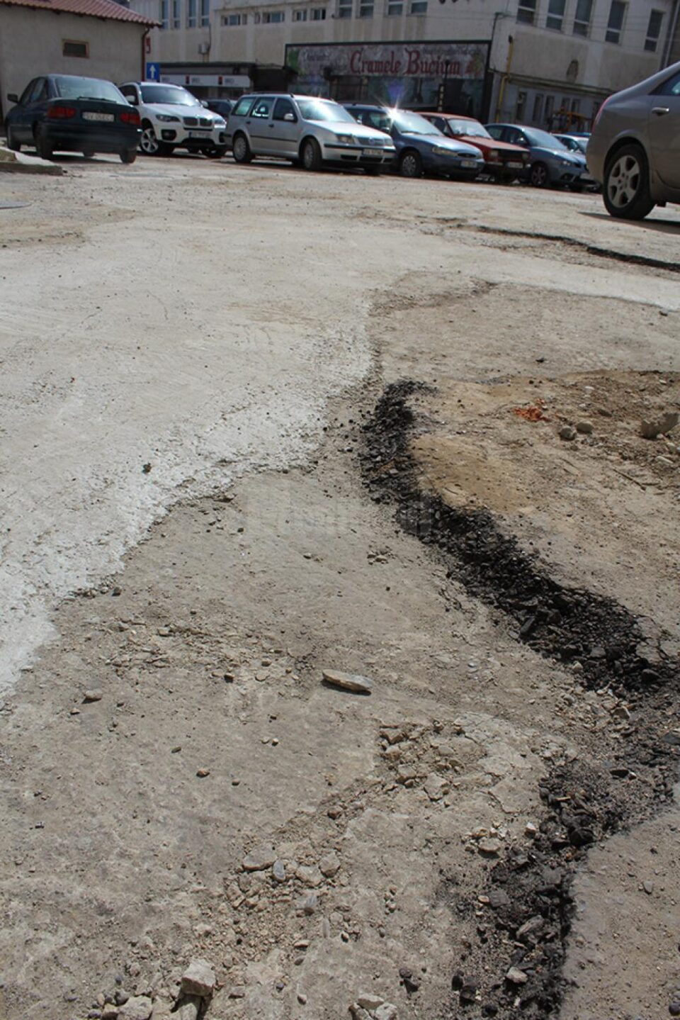 Readucerea la starea inițială, praf în ochi pentru locatarii din zonă