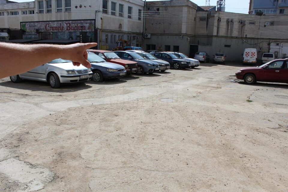 Readucerea la starea inițială, praf în ochi pentru locatarii din zonă