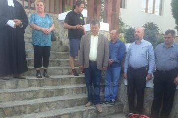 Comuna Pojorâta a primit ca donație din partea unei delegații din Germania un microbuz și echipamente de descarcerare pentru serviciul local pentru situații de urgență