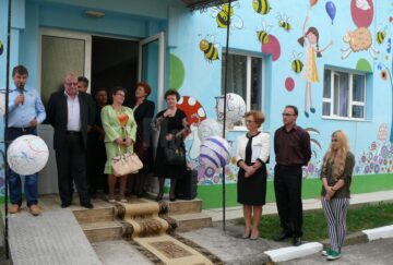 Reprezentanții autorităților locale, ai Consiliului Județean și ai Inspectorului Școlar au vizitat grădinițele cu program prelungit “Dumbrava Minunată” și “Pinocchio”