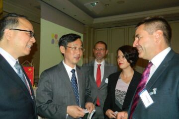 Adrian Popoiu a prezentat oportunitățile de investiții din Siret în cadrul Forumului economic China - România