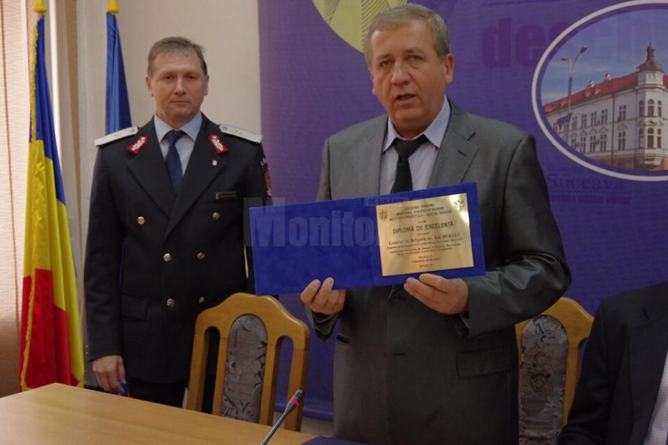 Generalul de brigadă Ioan Burlui, înscris în Cartea de Onoare a Valorilor Bucovinene