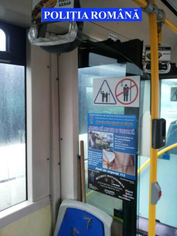 Sute de oameni, consiliați într-o campanie de prevenire a furturilor și tâlhăriilor