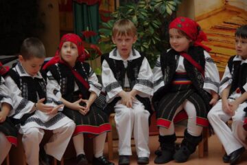 „Bun venit la șezătoare”, cu preșcolarii de la Grădinița „Sfântul Ioan cel Nou"