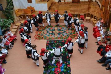 Proiectul „Muguri de tradiții”, la Grădinița „Sf. Ioan cel Nou” Suceava
