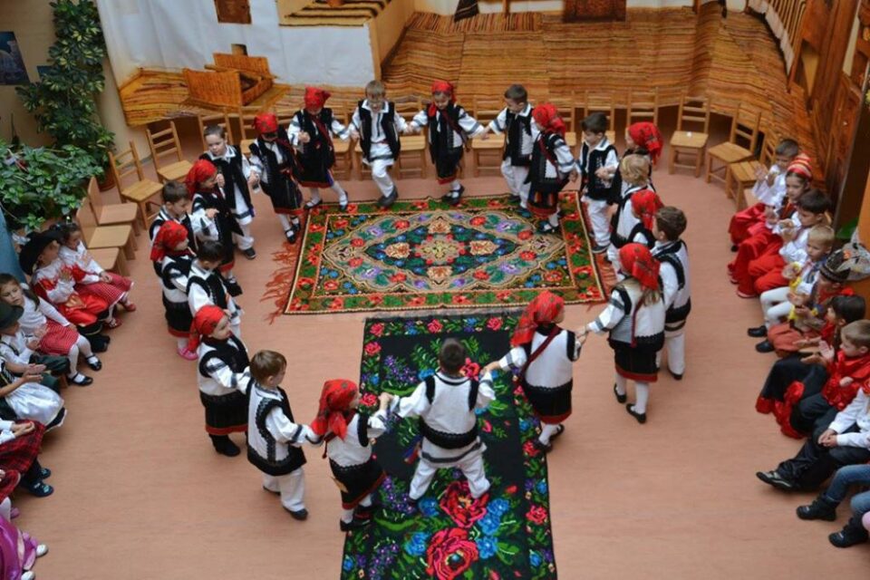 Proiectul „Muguri de tradiții”, la Grădinița „Sf. Ioan cel Nou” Suceava