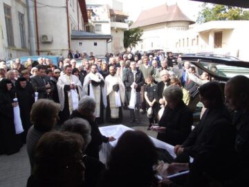 Poetul Ion Cozmei a fost condus pe ultimul drum