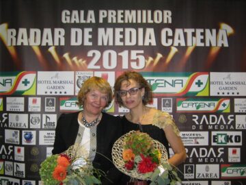 Artista Lucia Condrea, premiată pentru păstrarea și promovarea tradițiilor