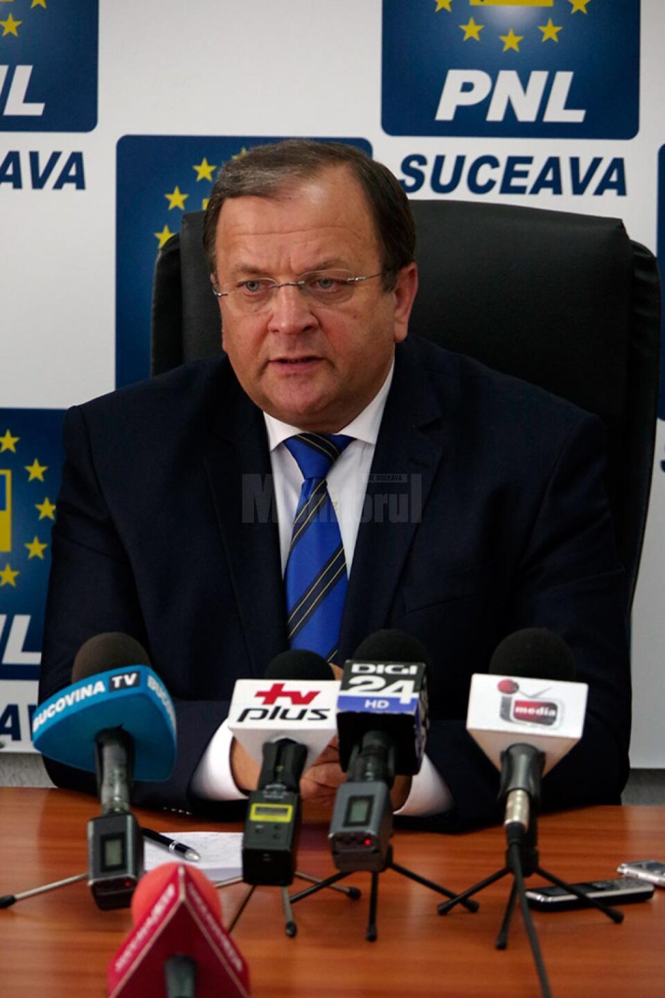 Copreședintele Organizației Județene a PNL, senatorul Gheorghe Flutur