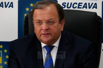 Copreședintele Organizației Județene a PNL, senatorul Gheorghe Flutur