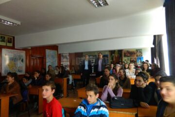 Ziua Holocaustului, comemorată la Liceul Tehnologic Cajvana