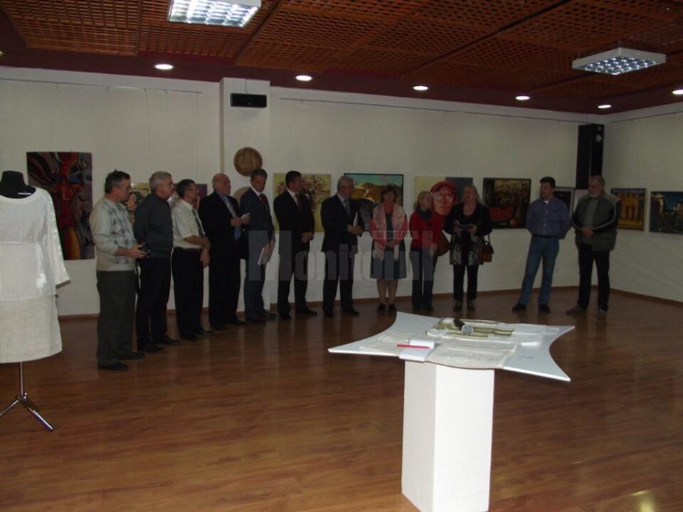 Expoziția „Inimi unite” la City Gallery