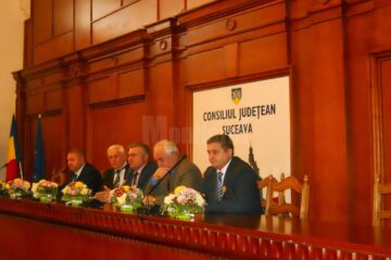 Șefi de instituții au fost prezenți la sarbatorirea a 25 de ani de CJAP