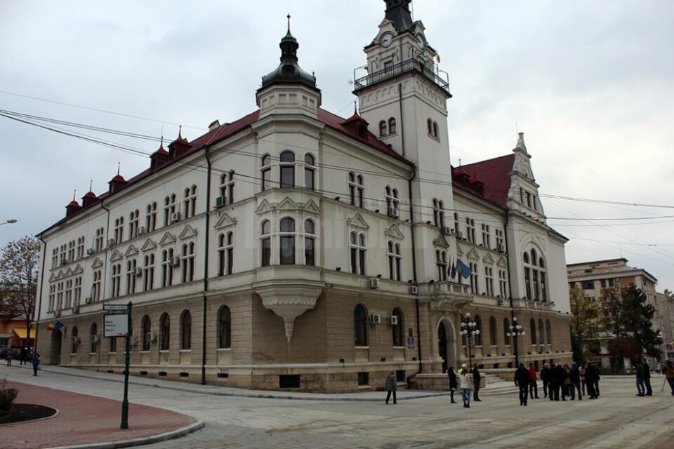 Modernizarea zonei centrale a fost finalizată pe porțiunea din jurul Palatului Administrativ