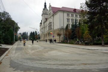 Modernizarea zonei centrale a fost finalizată pe porțiunea din jurul Palatului Administrativ