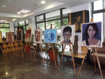 Expoziția de artă plastică intitulată „Istoria minorităților”