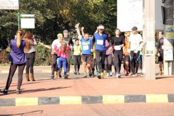 Peste 50 de tineri sportivi au alergat în ”Maratonul Cetăților” pentru ”Salvați Copiii”