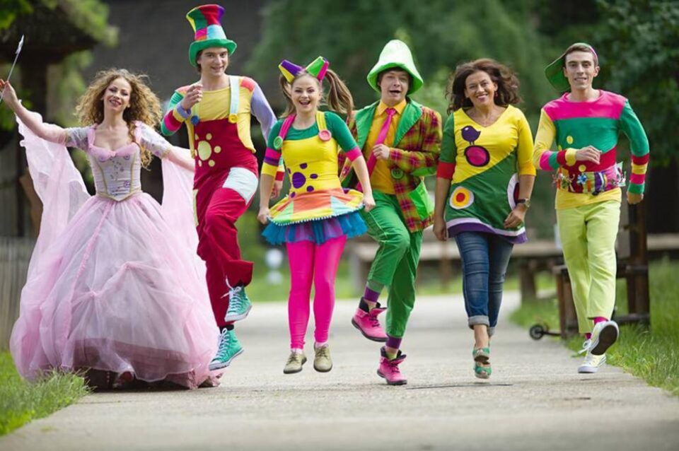 Gașca Zurli vine la Shopping City Suceava cu spectacolul educativ „Am o căsuță mică”