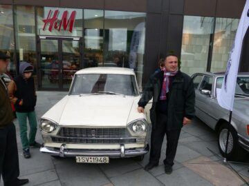 Fiatul care a stat aproape un sfert de secol într-un garaj