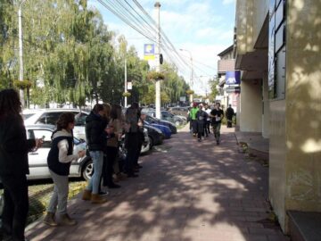Peste 50 de tineri sportivi au alergat în ”Maratonul Cetăților” pentru ”Salvați Copiii”