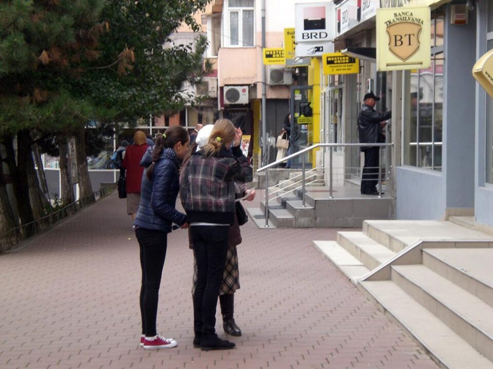Dezbateri cu prilejul Zilei de Luptă Împotriva Traficului de Persoane, la Colegiul „Al.I. Cuza” Suceava