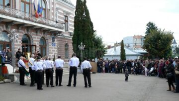 Lumea satului tradițional românesc a prins din nou viață la Festivalul fanfarelor