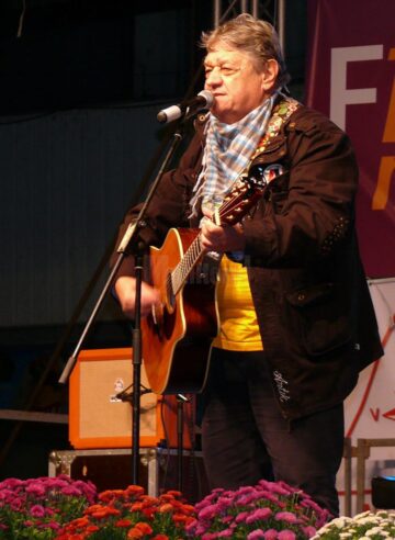 Festivalului de folk “Nada Florilor”