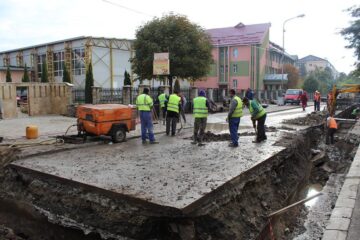 1.500 de suceveni, fără căldură și apă caldă, din cauza înlocuirii conductelor de termoficare, în prag de iarnă