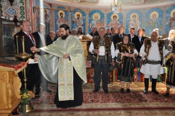 ”Nuntă de aur” pentru 16 cupluri la Șcheia