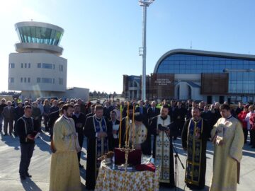 Arhiepiscopul Sucevei și Rădăuților a sfințit noul Aeroport „Ștefan cel Mare”