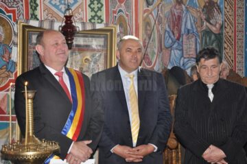”Nuntă de aur” pentru 16 cupluri la Șcheia