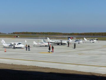 Aeroportul „Ștefan cel Mare” este deschis oficial traficului aerian internațional