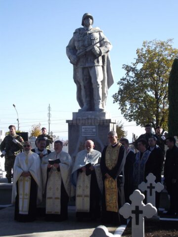 Ceremonial militar și religios pentru cinstirea memoriei eroilor Armatei Române