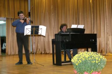 Vioara lui George Enescu a răsunat la Poiana Stampei