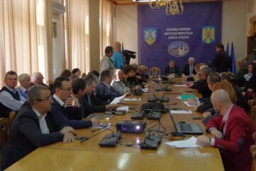 Constantin Harasim a declarat în ședința de ieri a colegiului că sunt instituții care nu au participat la nici o întâlnire pe parcursul acestui an