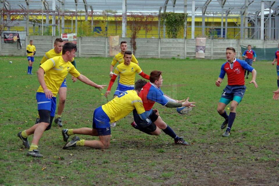 Sucevenii au fost foarte aproape să învingă liderul, echipa Centrului Olimpic din Bârlad