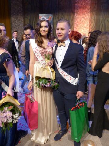Jungla urbană pe scena Balului Bobocilor Colegiului Economic „Dimitrie Cantemir”
