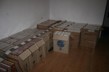 Captura de țigări din casa bărbatului din Ulma