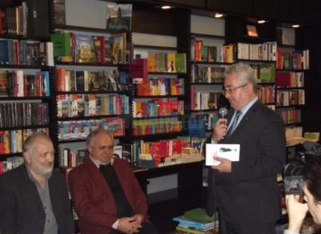 Stelian Tănase și-a lansat la Suceava romanul oniric „Dracul și Mumia”