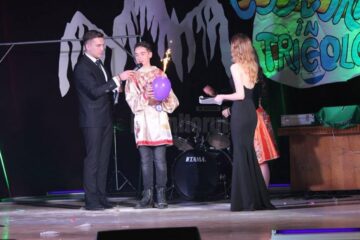 Balul Bobocilor organizat de Colegiul Național „Eudoxiu Hurmuzachi” din Rădăuți, un spectacol al diversității culturale