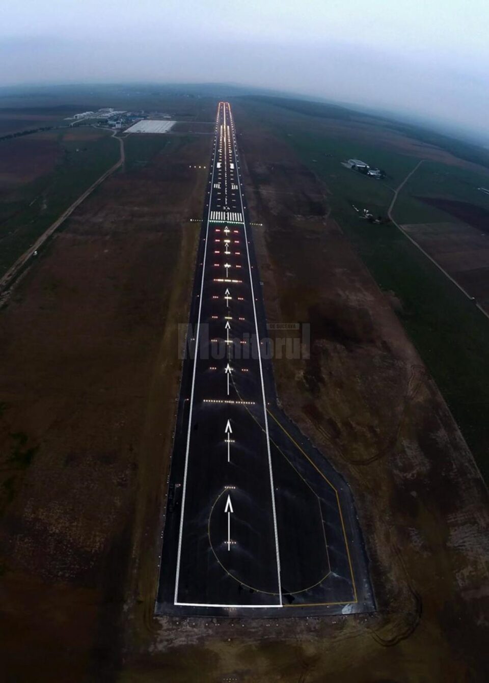 Cursele de pe Aeroportul „Ștefan ce Mare” Suceava vor fi reluate începând cu data de 12 noiembrie 2015