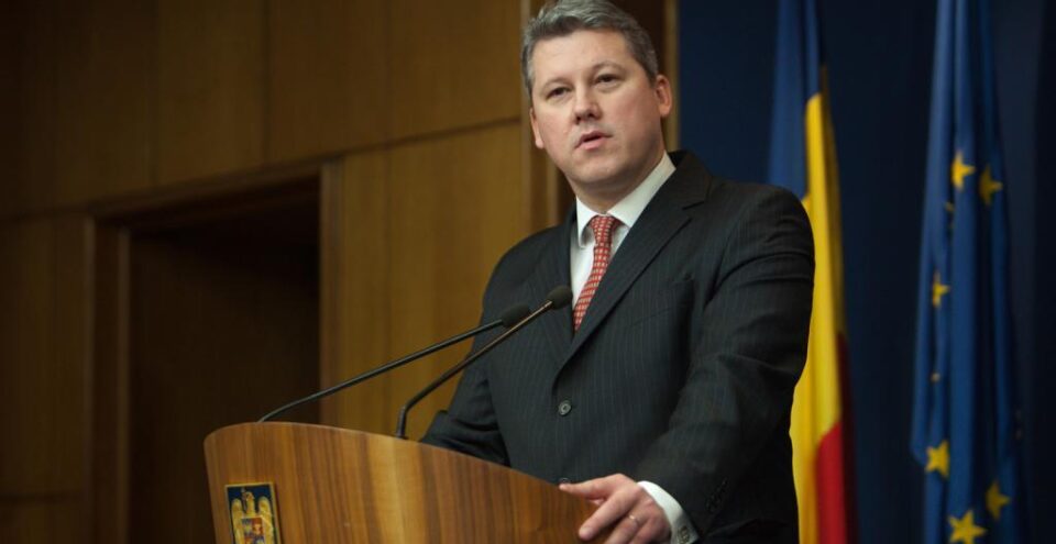 Cătălin Predoiu Foto: http://www.expresspress.ro/