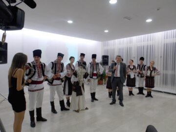 Artiști din România și Republica Moldova, într-un spectacol emoționant desfășurat pe pământ italian