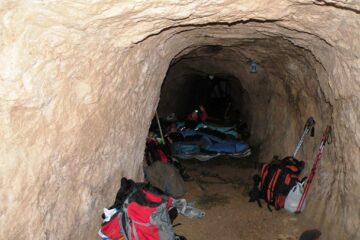 Mina a fost construită manual, în secolul XIX